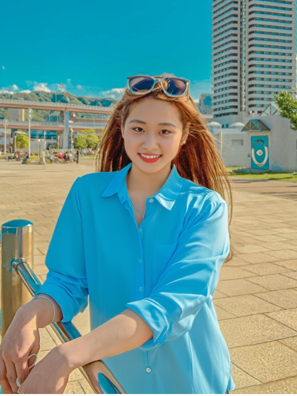 Ms. - ズオン・タン・ラム